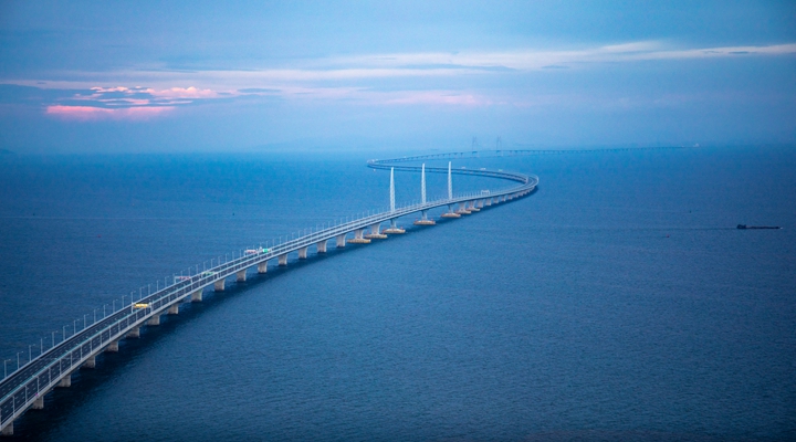 通关畅、人气足！港珠澳大桥珠海公路口岸车流量连创新高