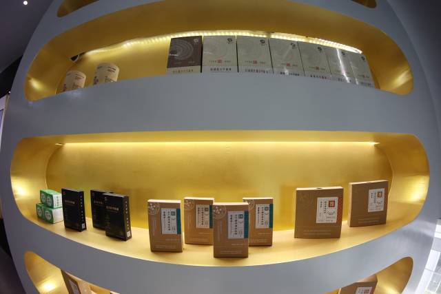 合作区正蹚出一条中医药产业发展新路。