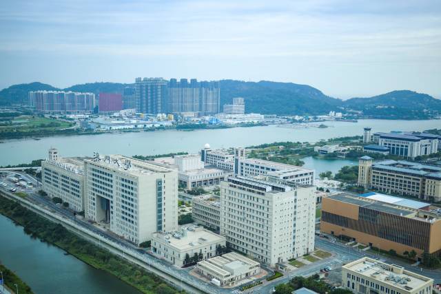 俯瞰澳门大学。 