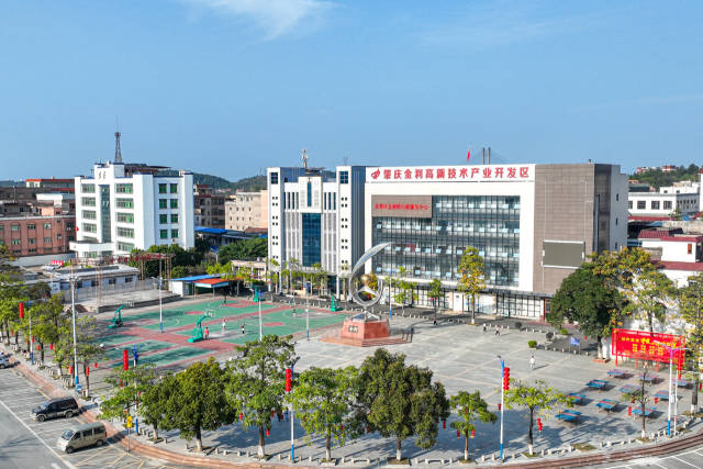肇庆金利高新区。陈彦成 摄