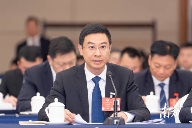 全国人大代表，肇庆市委副书记、市长许晓雄：奋力打造大湾区西部制造新城