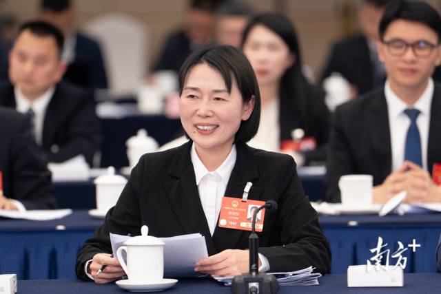 全国人大代表、中山市中山纪念中学副校长赵桂枝：深化“教育共同体”建设 推动优质资源下沉